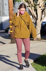KRISTEN BELL Out for Her Daily Morning Walk in Los Feliz 01/12/2022