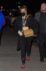 KRISTEN STEWART and DYLAN MEYER Out in New York 01/23/2022