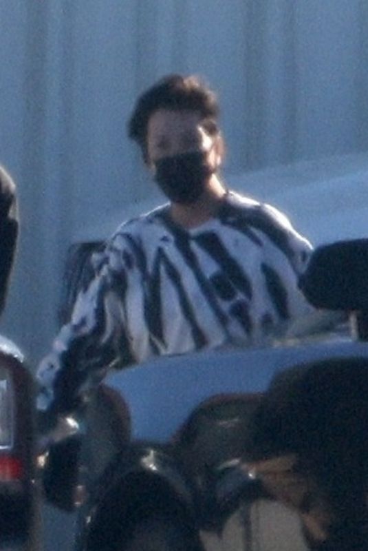 KYLIE and KRIS JENNER Arrives in Los Angeles 01/03/2022