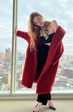 LARSEN THOMPSON - Instagram Photos 01/27/2022