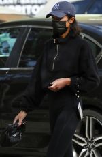 laura harrier ShopPING at Lassens Natural Food and Vitamins in Los Angeles 01/10/2022