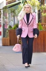 LINDSEY VONN Out and About in New York 01/11/2022