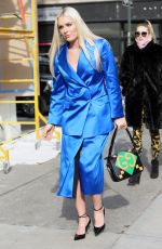 LINDSEY VONN Out Promotes Her New Book Rise: My Story in New York 01/13/2022