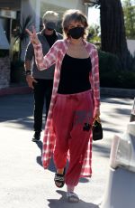 LISA RINNA Out for Lunch in Bel Air 01/232/2022