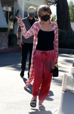 LISA RINNA Out for Lunch in Bel Air 01/232/2022