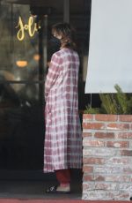 LISA RINNA Out for Lunch in Bel Air 01/232/2022