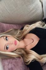 LOREN GRAY - Instagram Photos 01/20/2022
