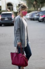 LORI LOGHLIN Leaves a Nail Salon in Beverly Hills 01/19/2022