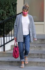 LORI LOGHLIN Leaves a Nail Salon in Beverly Hills 01/19/2022