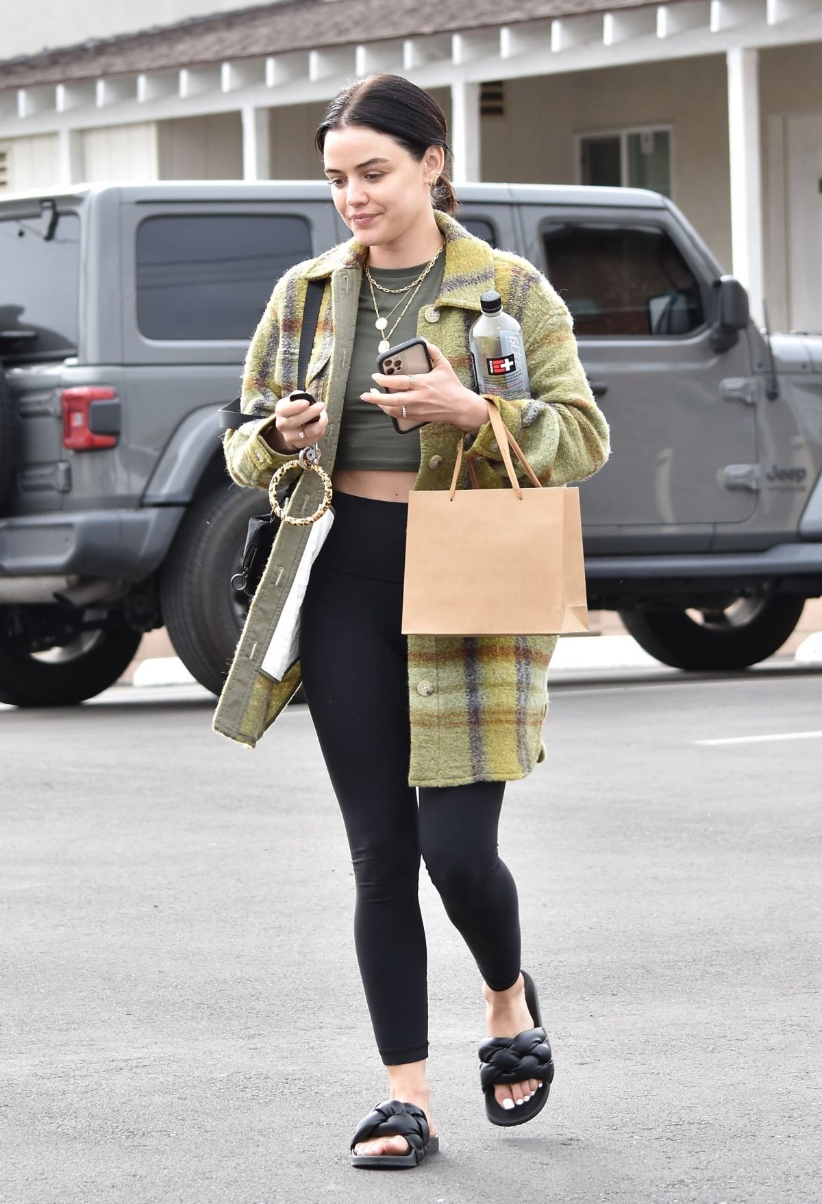 LUCY HALE Out Shopping in Los Angeles 01/29/2022 – HawtCelebs