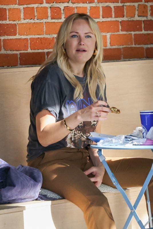 MALIN AKERMAN Out for Lunch in Los Angeles 01/14/2022