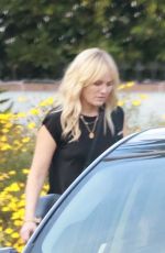 MALIN AKERMAN Outside a Friend