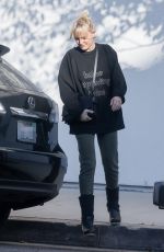 MALIN AKERMAN Picks up Her Son from a School in Los Angeles 01/25/2022