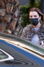 MAR FLORES Leaves a Restaurant in Madrid 01/20/2022