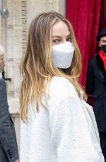 MARGOT ROBBIE at Chanel Haute Couture Spring/Summer 2022 Fashion Show in Paris 01/25/2022