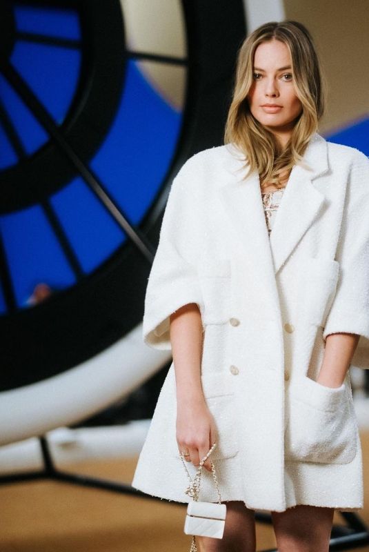 MARGOT ROBBIE for Elle Australia from Paris Fashion Week Coverage, January 2022