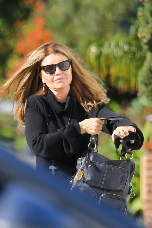 MARIA SHRIVVE Out for a Retail Therapy Session in Santa Monica 01/05/2022