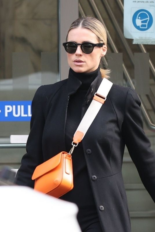 MICHELLE HUNZIKER Out and About in Milan 01/26/2022