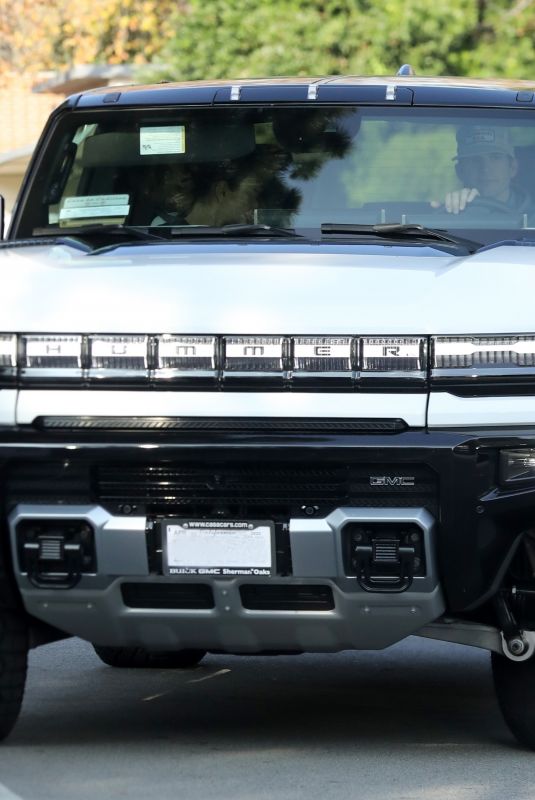MILA KUNIS and Ashton Kutcher Rides Their Hummer Electric Truck in Los Angeles 01/20/2022