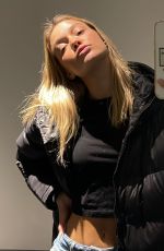 OLIVIA PONTON - Instagram Photos and Video 01/24/2022