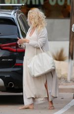 PAMELA ANDERSON Out for Dinner in Malibu 01/10/2022