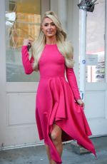 PARIS HILTON Heading to The Drew Barrymore Show in New York 01/26/2022