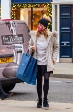 PRINCESS BEATRICE Out Shopping in Chelsea 12/17/2021