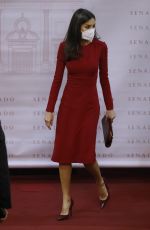 QUEEN LETIZIA OF SPAIN at Luis Carandell Journalism Award in Madrid 01/27/2022