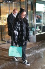 RIHANNA Out SHopping in New York 01/28/2022