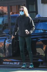 ROBIN WRIGHT at Marmalade Cafe in Brentwood 01/25/2022