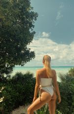 SAILOR BRINKLEY - Instagram Photos 01/16/2022