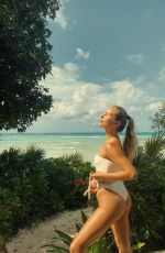 SAILOR BRINKLEY - Instagram Photos 01/16/2022