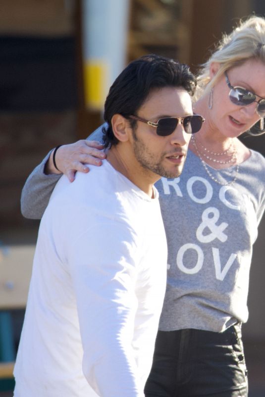 SANDRA LEE and Ben Youcef Out in Malibu 01/01/2022