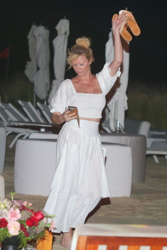 SANDRA LEE at 50th Birthday Party for Her Friend Tracy in Cabo San Lucas 01/09/2022