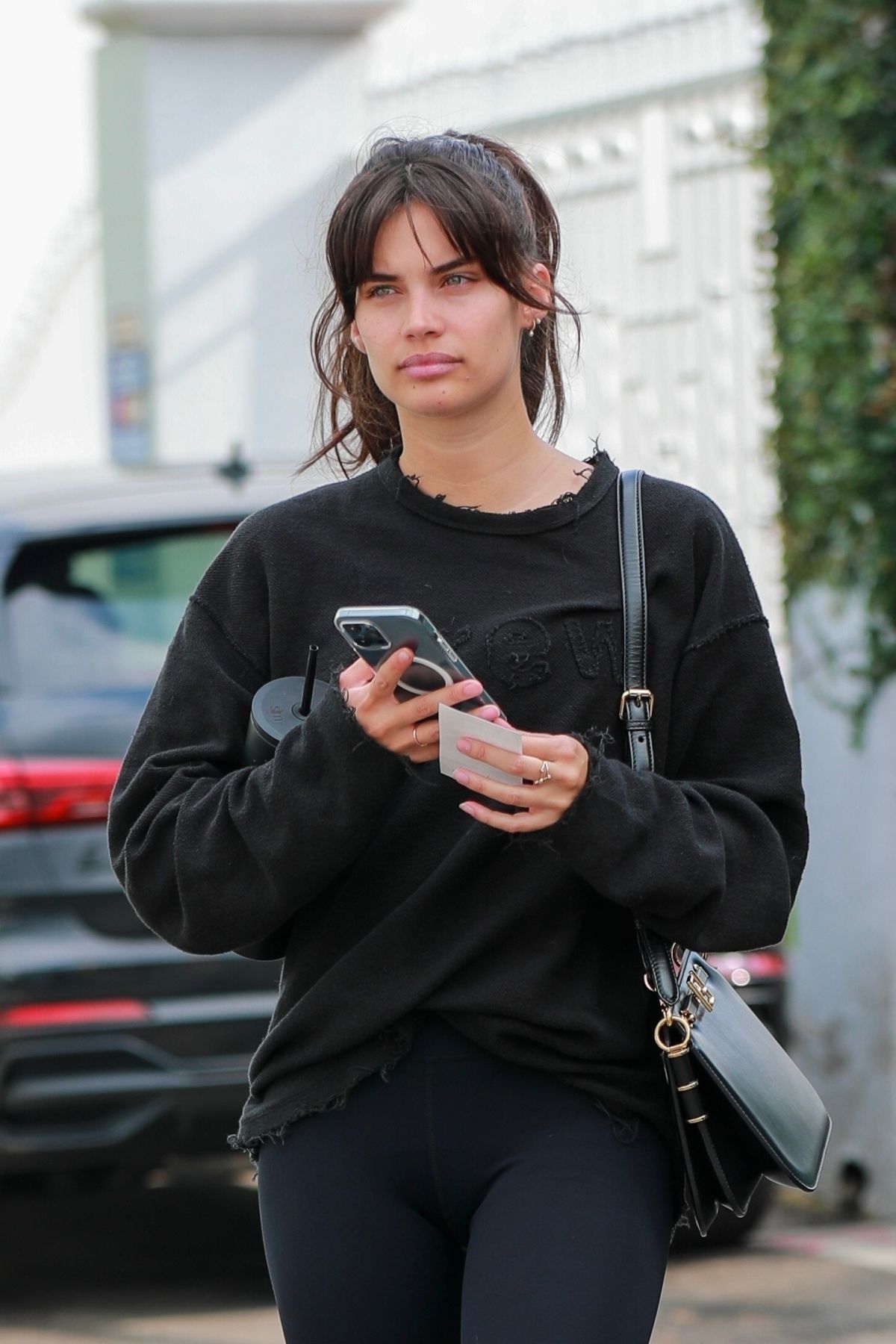 SARA SAMPAIO Heading to Workout in West Hollywood 01/18/2022 – HawtCelebs