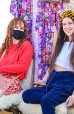 SCOUT and RUMER WILLIS Set up a Stand at Silverlake Flea Market 01/30/2022