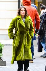 SELENA GOMEZ on the Set of Only Murders in the Building, Season 2 in New York 01/24/2022