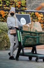 SHARNA BURGESS Out Shopping for Groceries in Malibu 01/13/2022