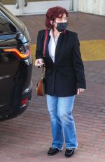 SHARON OSBOURNE Shopping at Neiman Marcus in Beverly Hills 01/06/2022