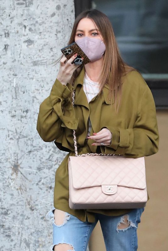 SOFIA VERGARA Leaves a Business Meeting in Beverly Hills 01/24/2022