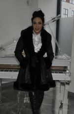 STEPHANIE DAVIS Arrives at Georgie