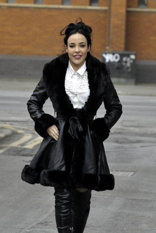 STEPHANIE DAVIS Arrives at Georgie