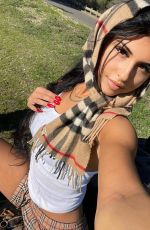 SUNNY MALOUF - Instagram Photos 01/25/2022