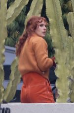 TALLULAH and RUMER WILLIS Arrives at Their Home in Los Feliz 01/15/2022