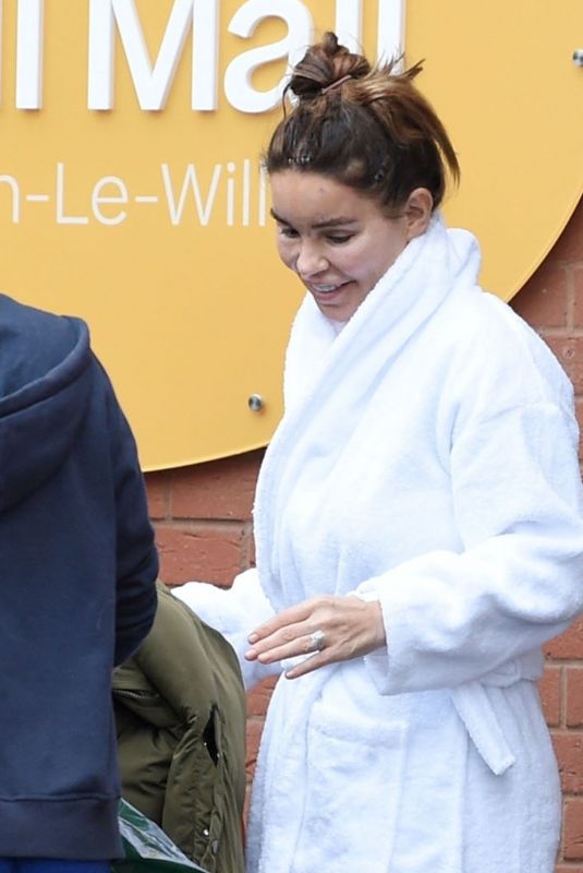 TANYA BARDSLEY at Health Care Company Pall Mall in Newton-le-Willows 01/17/2022