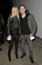 TARA REID Arrives at Craig