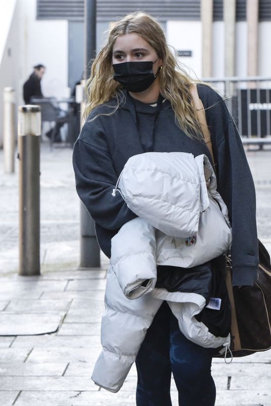 TILLY RAMSAY Leaves Her Hotel in Birmingham 01/17/2022