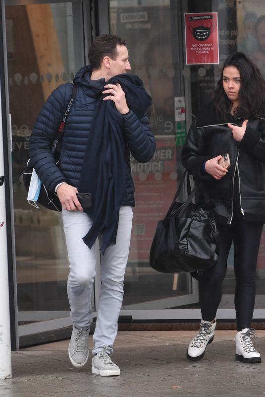 VANESSA BAUER and Brendan Cole Leaves Dancing on Ice Practice Center in Bromley 01/12/2022