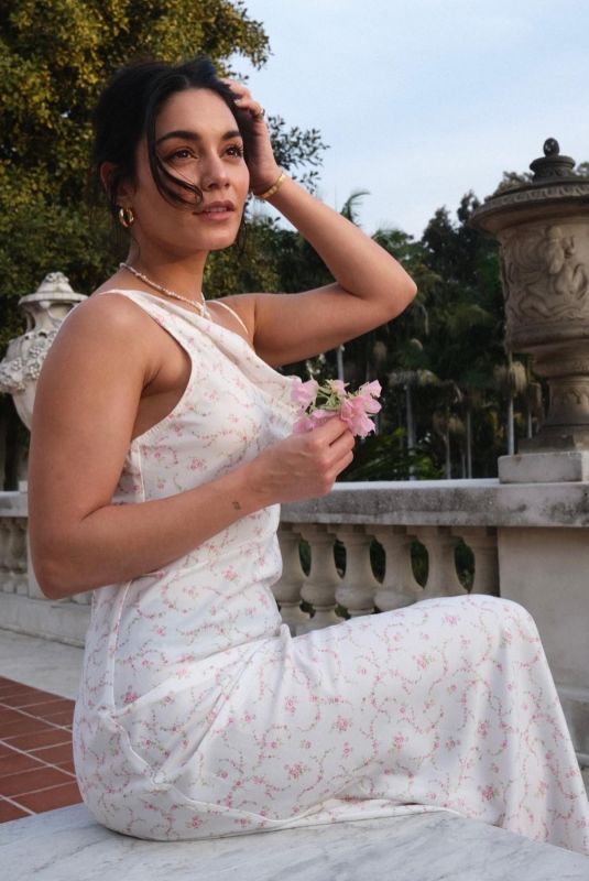 VANESSA HUDGENS - Instagram Photos 01/16/2022