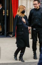 VANESSA PARADIS Leaves La Reserve Restaurant in Paris 01/25/2022
